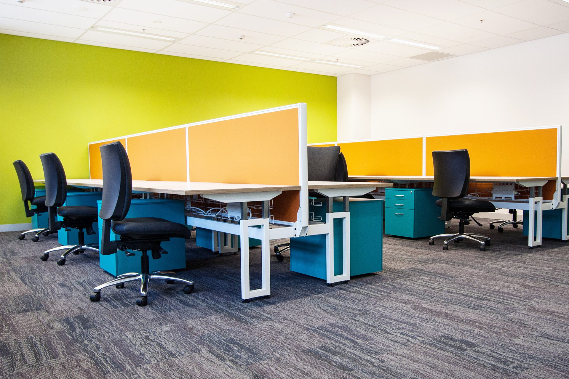 UOW Early Start - Watts Commercial Furniture
