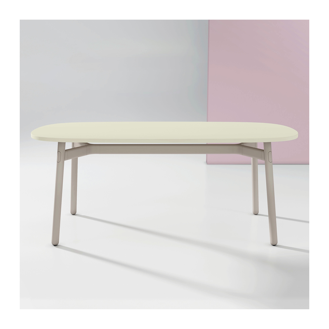 OKIDOKI MEETING TABLE_3